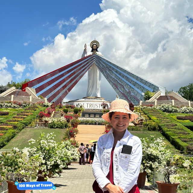  "Finding Peace: A Tranquil Journey to the Divine Mercy Shrine in El Salvador"