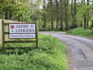This is a MUST: The amazing Ashby St Ledgers