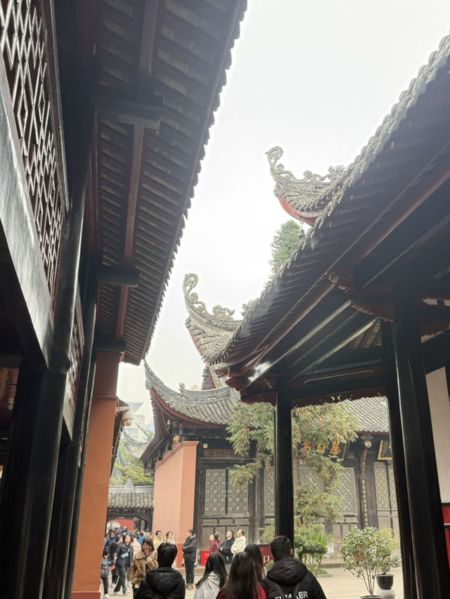 A Tranquil Escape: Exploring Wenshu Monastery in Chengdu 🍃
