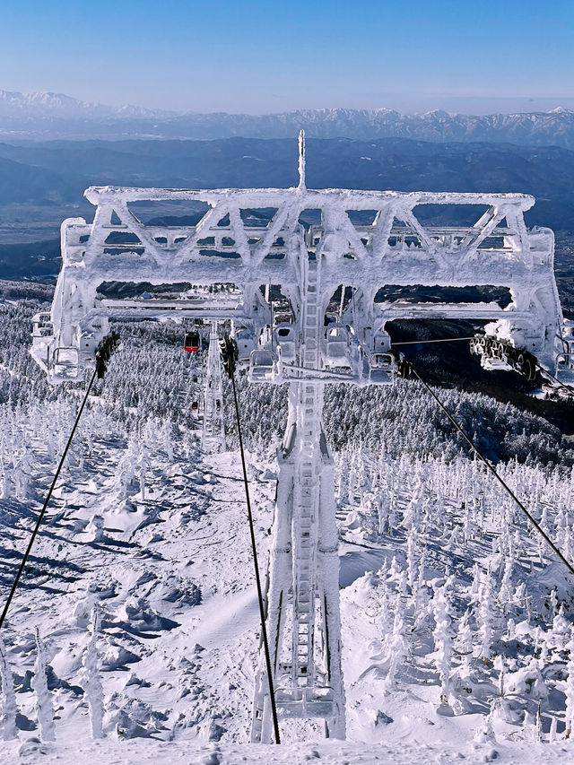 Tokyo to Yamagata Zao Onsen: The Perfect Getaway for Skiers & Non-Skiers Alike ❄️🏔️♨️
