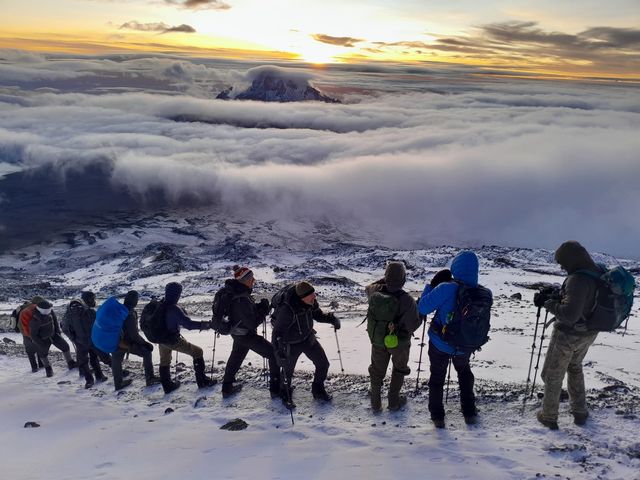 6 Days Mount Kilimanjaro Climbing, Machame Route