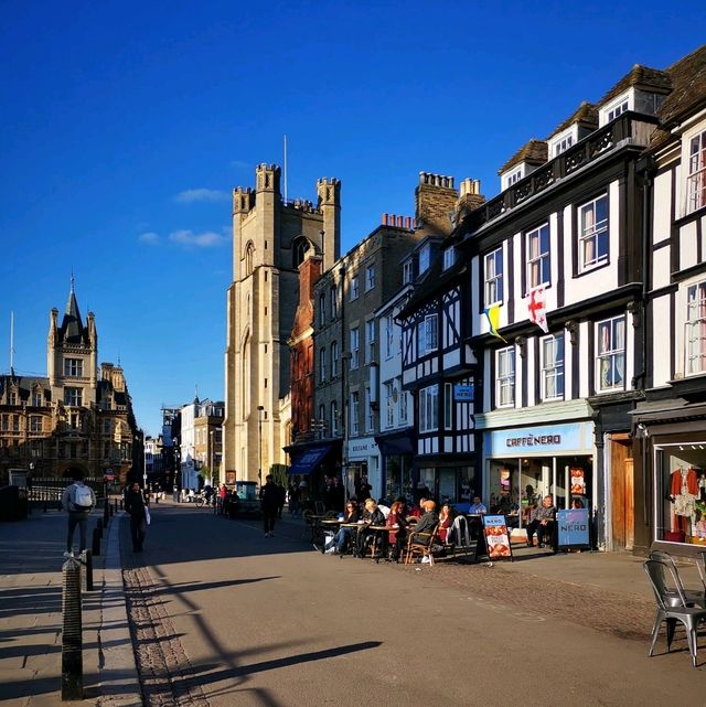 A Springtime Stroll Through Cambridge City