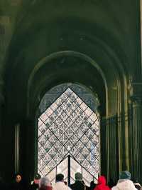 The Heart of Art: Discovering the Wonders of the Louvre