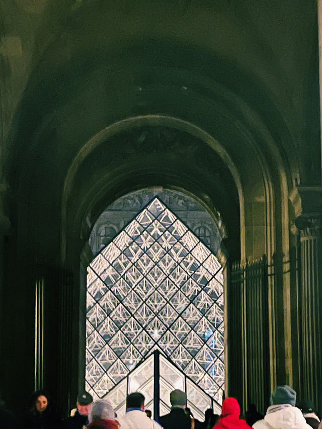 The Heart of Art: Discovering the Wonders of the Louvre