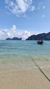 Ao Nang: Your Perfect Base to Explore Thailand’s Andaman Coast 🏝️🚤
