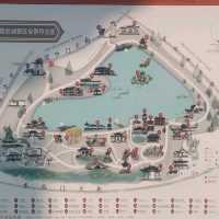 Nanjing, Mochou park with hidden gems 