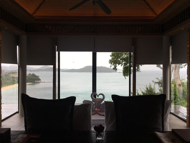 รีวิว Pool Villa ศรีพันวา (Sri Panwa Pool Villa) 