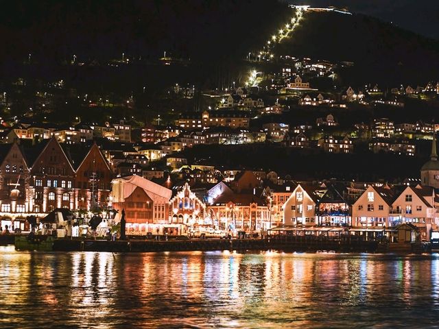 🎄Bergen – Norway’s Fairytale Port Town with Fjord Charm 🎁