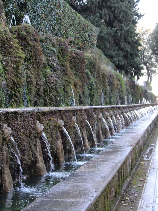 Tivoli: Rome's Enchanting Escape of Villas, Gardens, and Ancient Wonders Tivoli: Rome's Enchanting Escape of Villas, Gardens, and Ancient Wonders