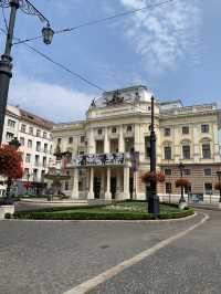 🏰 Bratislava – Charm Along the Danube 🌿✨