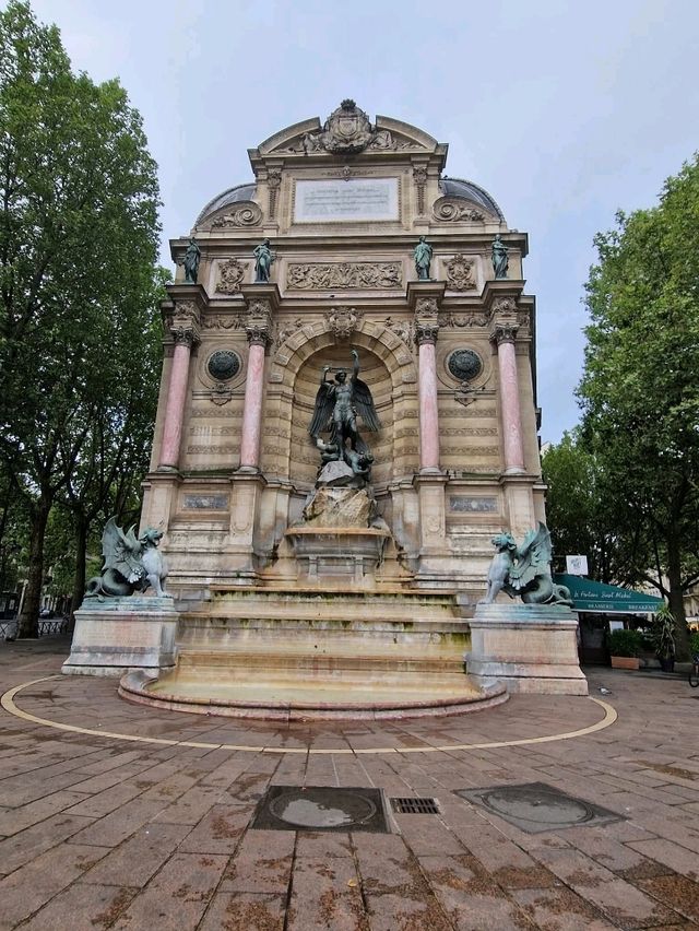 ๐ Latin Quarter Paris: Must-Dos & Halloween Spooks! ๐ป ๐ Latin Quarter Paris: Must-Dos & Halloween Spooks! ๐ป
