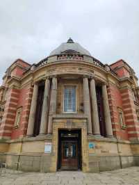 The library and Art gallery buidling in Blackpool