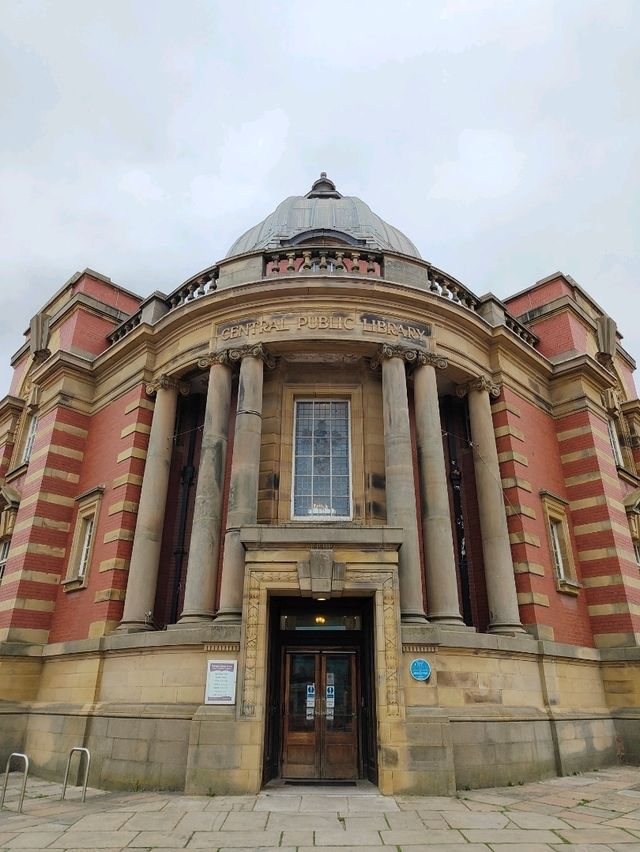 The library and Art gallery buidling in Blackpool