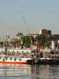 카르나크 신전, 영원의 대회랑 속으로 