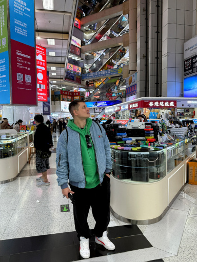 🇨🇳 華強北は世界最大の電子機器市場です | Trip.com 深セン