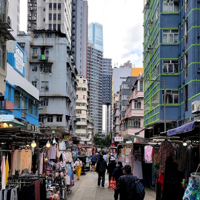 Discover Hong Kong's Vibrant Night Market