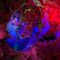 Huanglong colorful cave