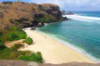 Indonesia Mandalika | Between land and sea, gentle embrace