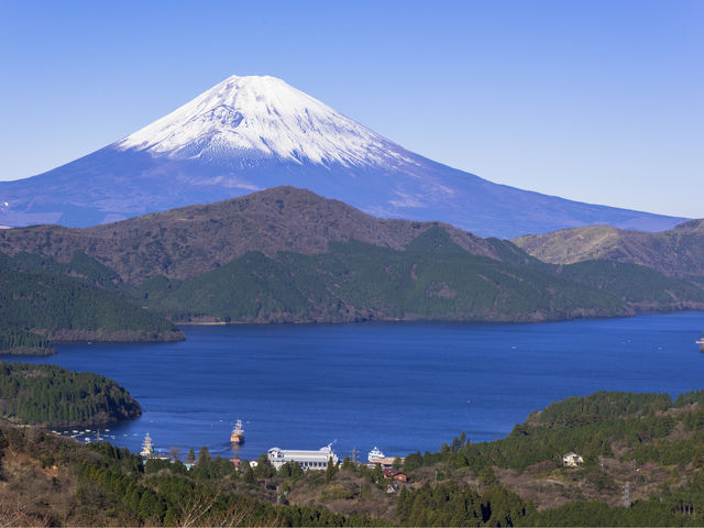 箱根の秘境：自然に包まれる究極の旅ガイド！ 🌳🏞