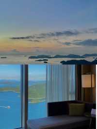 週末找家海邊的酒店癱倒