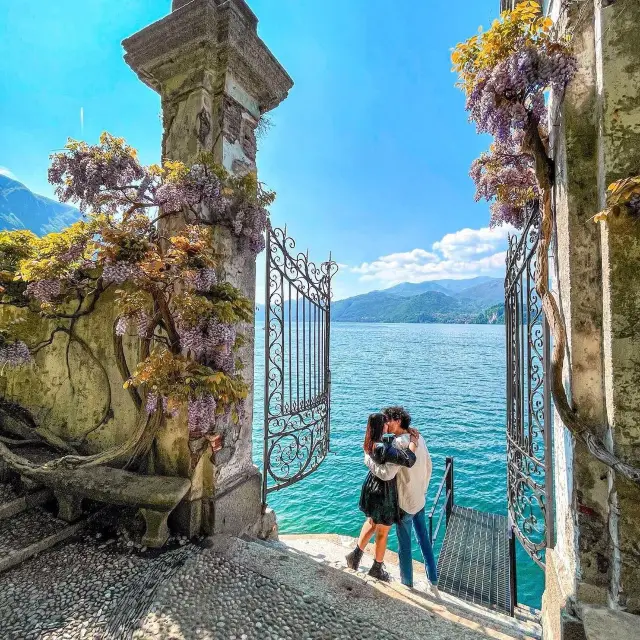 Discover the Enchanting Lake Como in Italy! Which Photo Do You Love Most, 1-2-3-4-5-6-7-8-9-10? 😍