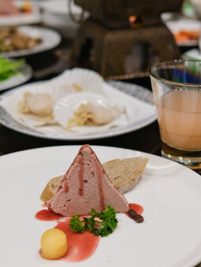 成都西藏飯店：舒適、服務與美食的完美融合