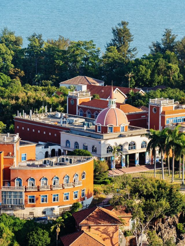 Explore the stunning perspectives of Gulangyu, Xiamen❗️Captured