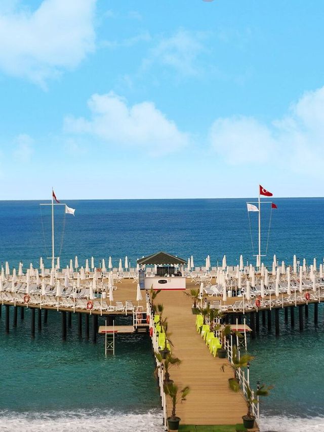 🌟 Alanya's Hidden Gem: Botanik Platinum Hotel 🌴