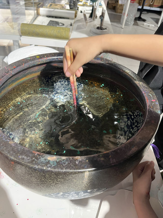 這個夏天，誰還沒有把漆扇（暑期逛展攻略）