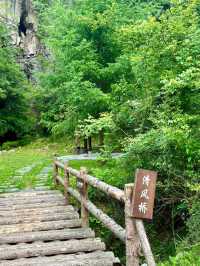 廣元曾家山——天然氧吧，享有溶洞王國和石林洞鄉之美譽。