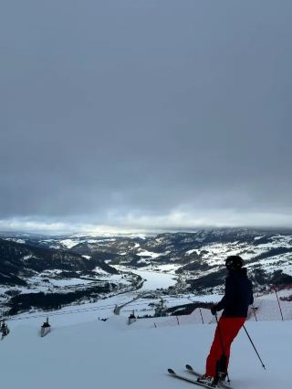 Traveling from the UK to Norway's Hafjell Ski Resort is Incredibly Convenient