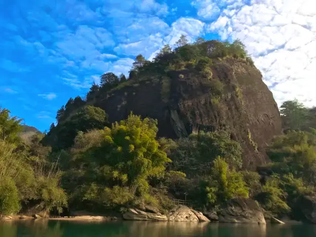 Wuyishan Jiuqu Stream Rafting