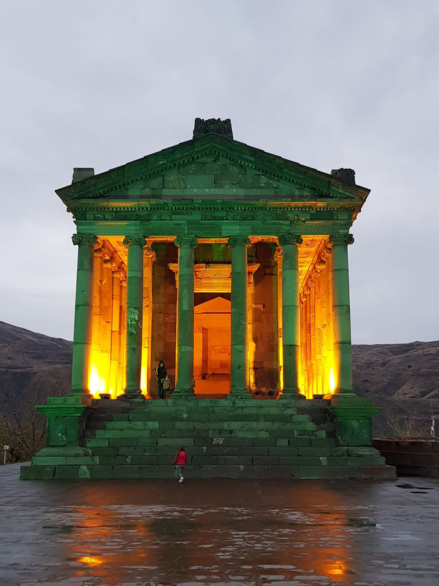 Greek monuments without VISA