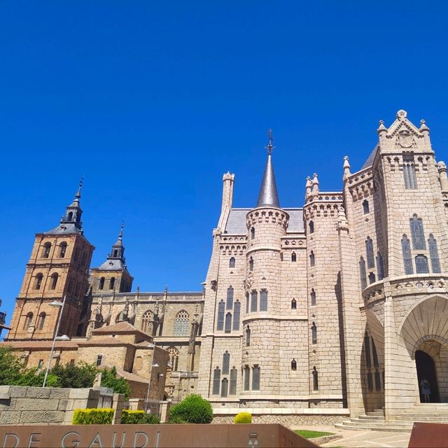 Astorga: The Perfect Hidden Gem for a Summer Getaway ☀️