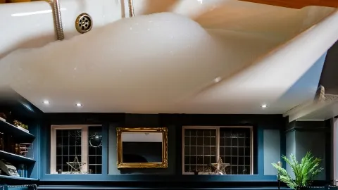 A British paradise hidden in Macclesfield: The Bridge Hotel — traveler post in Macclesfield