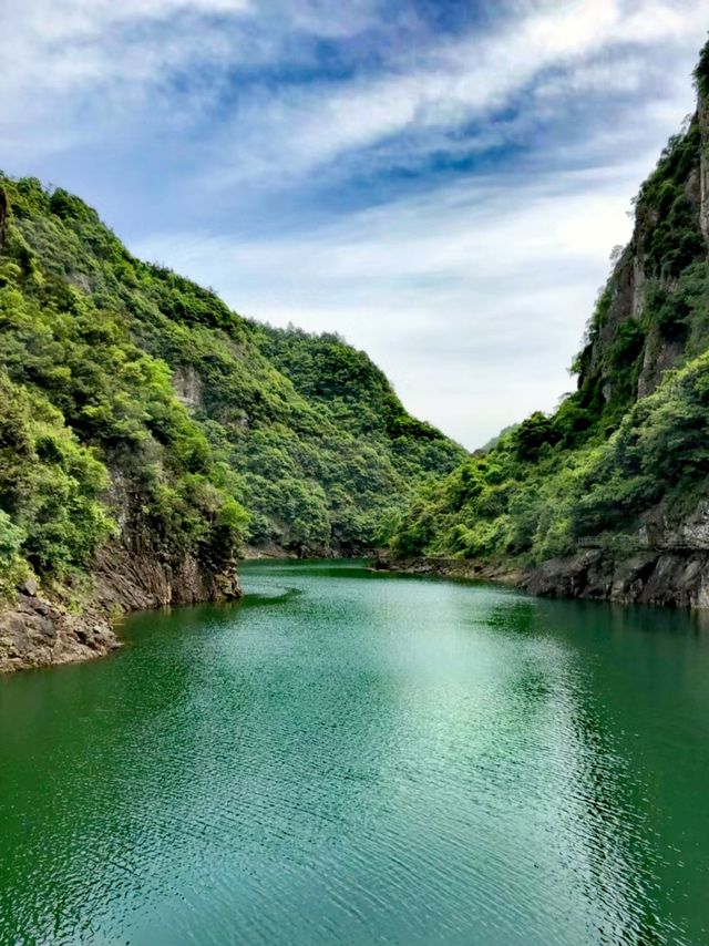 寧波寧海，呢片廣袤而秀美嘅土地上，有一個被大自然寵愛嘅地方——