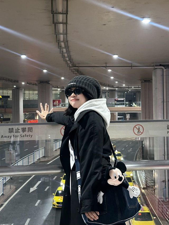 重慶旅遊第一站：黃色法拉利➕金色印象🐾