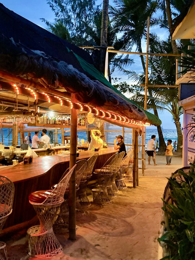 24/7 Paradise: Boracay’s Timeless White Beach
