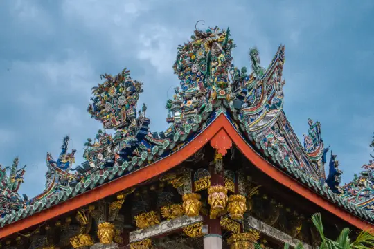 # Penang | Rooftop Blooms, I Glimpse the Nostalgia of the Southern Seas 