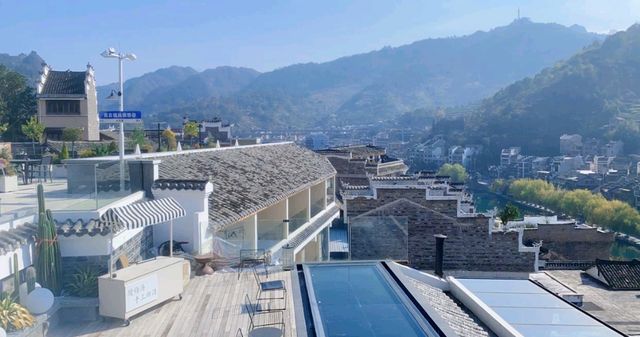 山也河畔 villa，繪就古城美學詩畫