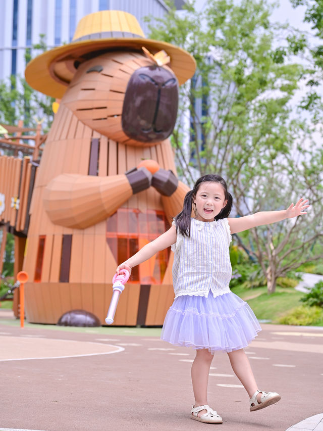真係俾成都嘅六一兒童節大屏幕笑