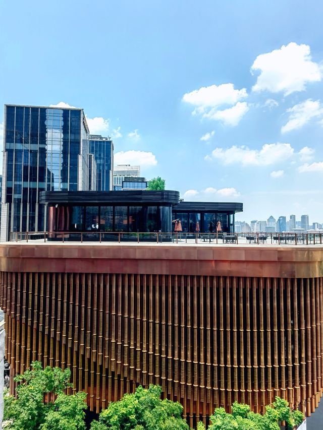 喺度，欣賞現代都市同歷史文化嘅美韻