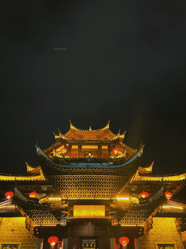 夜遊汀洲書院真係太正啦