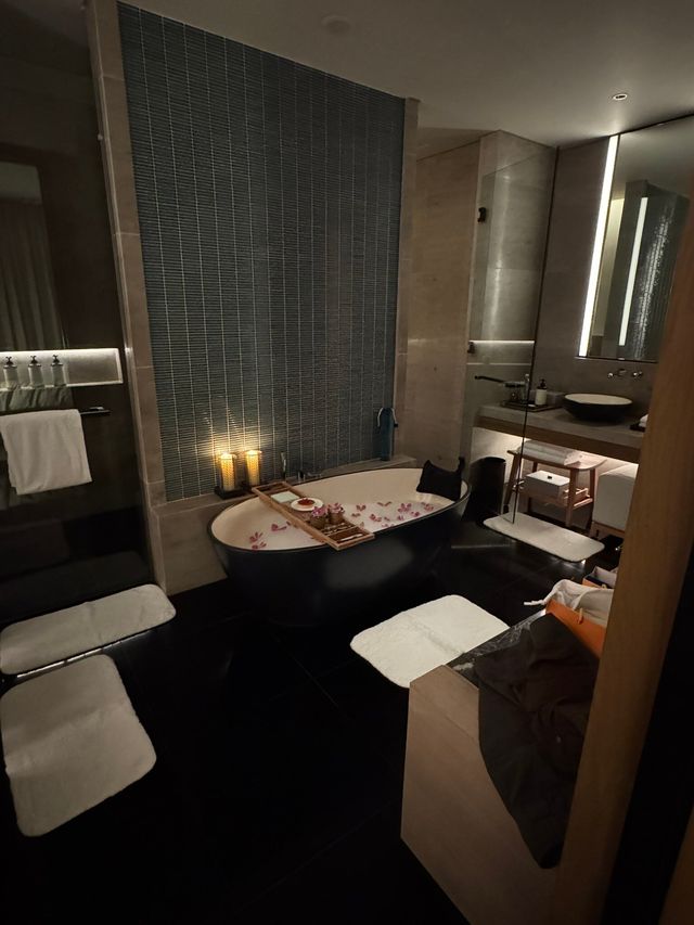 Room for Improvement at a Luxurious Resort Room for Improvement at a Luxurious Resort