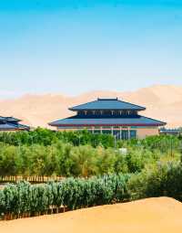 住進沙漠綠洲裡敦煌新開的頂奢酒店也太絕了吧！