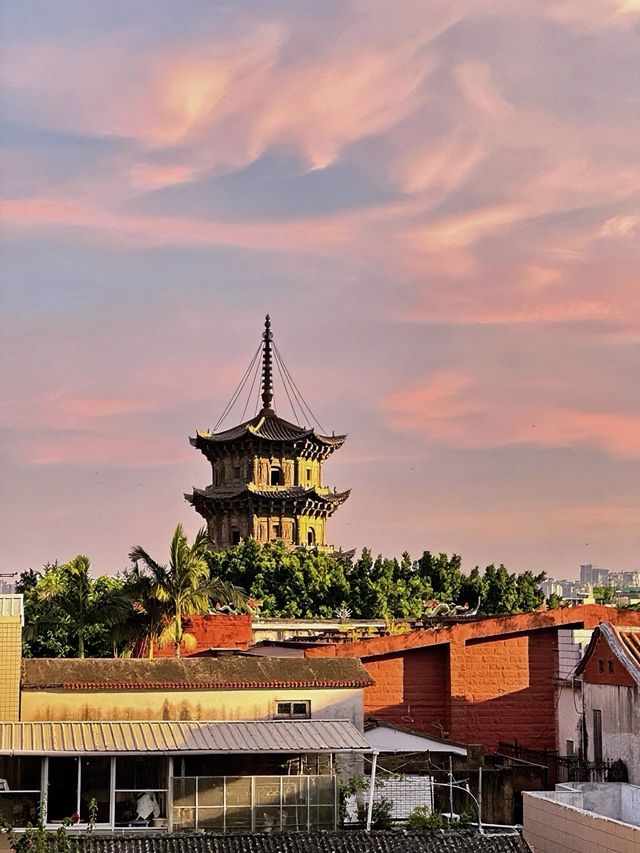 泉州神仙天氣+寶藏民宿!天台看東塔絕了! 泉州神仙天氣+寶藏民宿!天台看東塔絕了!