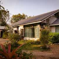 นิยายบ้านสวน  [ ไทรน้อย นนทบุรี ] 
