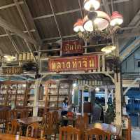 ร้านอาหารปิ่นโต ป่าโมก