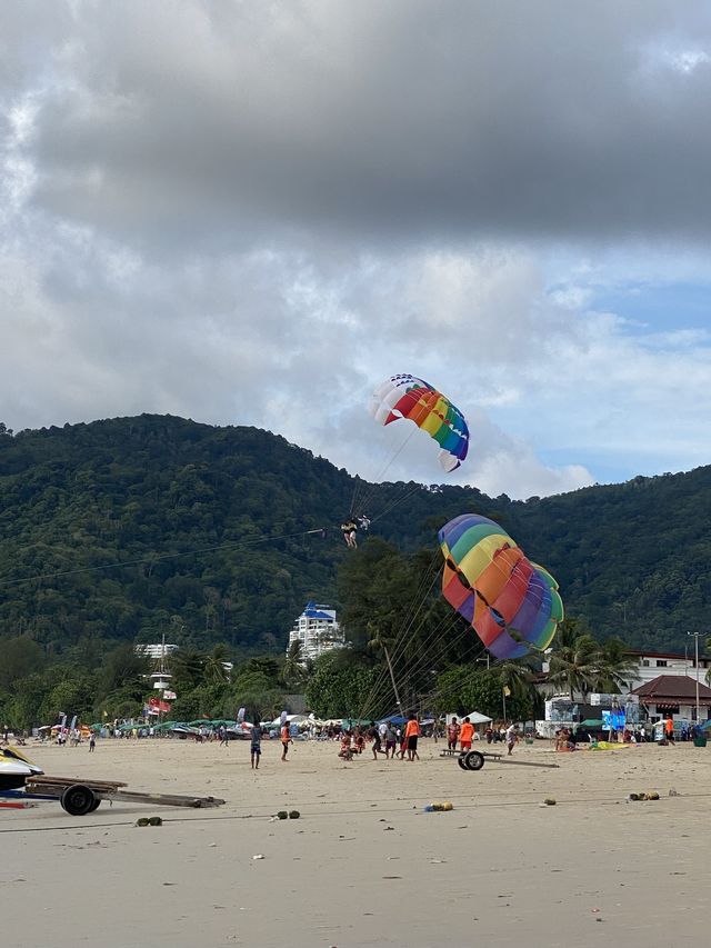 หาดป่าตอง จังหวัดภูเก็ต ใครๆก้อต้องมา
