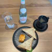 Westin Maldives Lounge